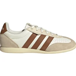 adidas - Women's Barreda Lo - Sneaker^ Sneaker