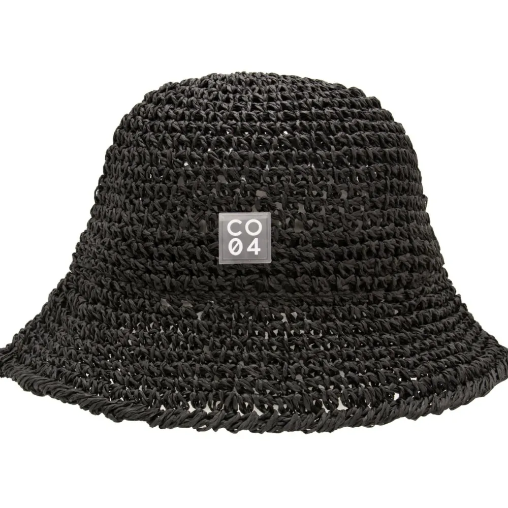 - Women's Riga - Hut>Chillouts Hot