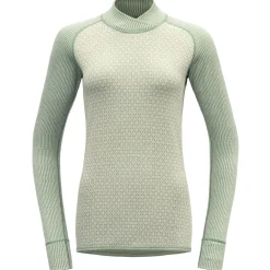 - Women's Kvitegga Cross Neck - Merinoshirt>Devold Outlet