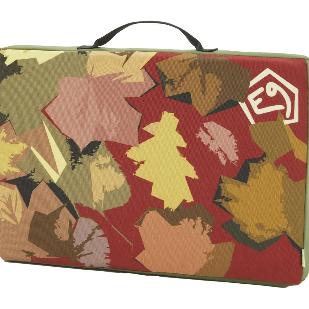 - Break - Crashpad>E9 Online