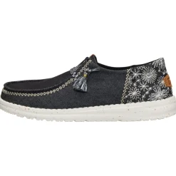 Hot - Women's Wendy Funk Embroidered Floral - Sneaker Sneaker