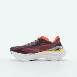 KIPRUN - Women's KD900.2 - Runningschuhe