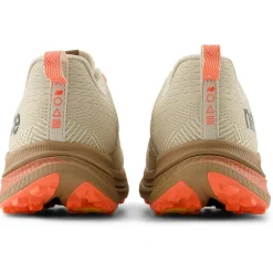 New Balance - Women's FuelCell SuperComp Trail - Trailrunningschuhe