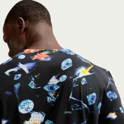 - Dri-Fit ADV Aeroswift AOP S/S - Laufshirt><noscript><img width=