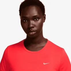 Nike - Women's Tempo Dri-Fit Short-Sleeve Running Top - Laufshirt