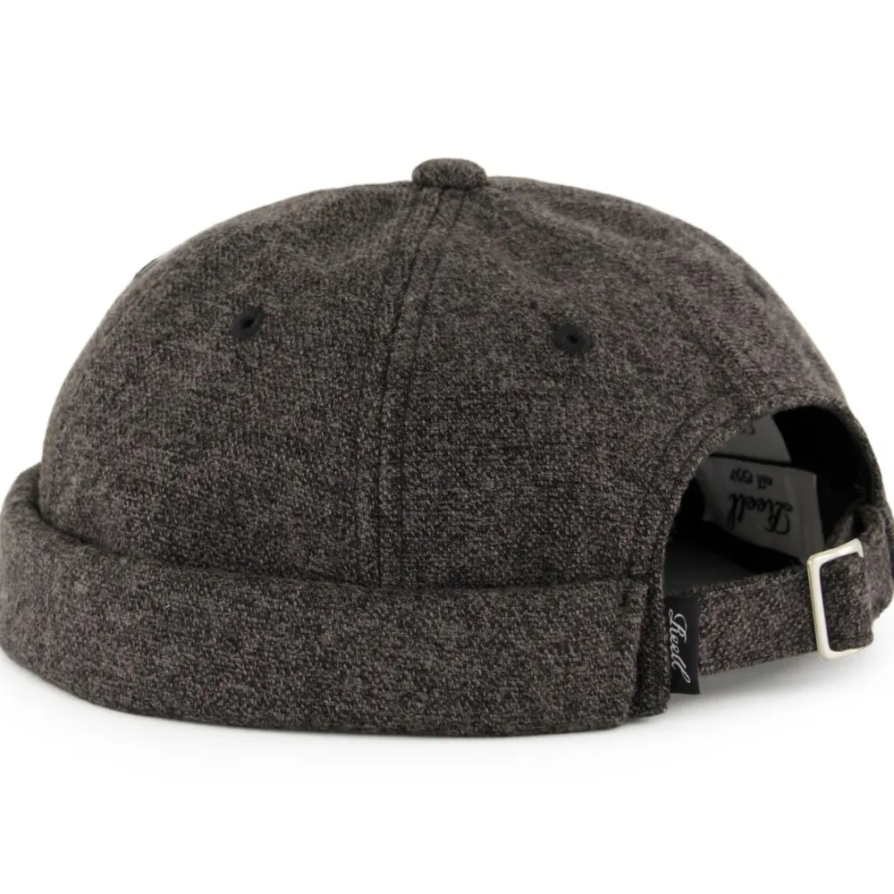 - Docker - Cap>Reell Online