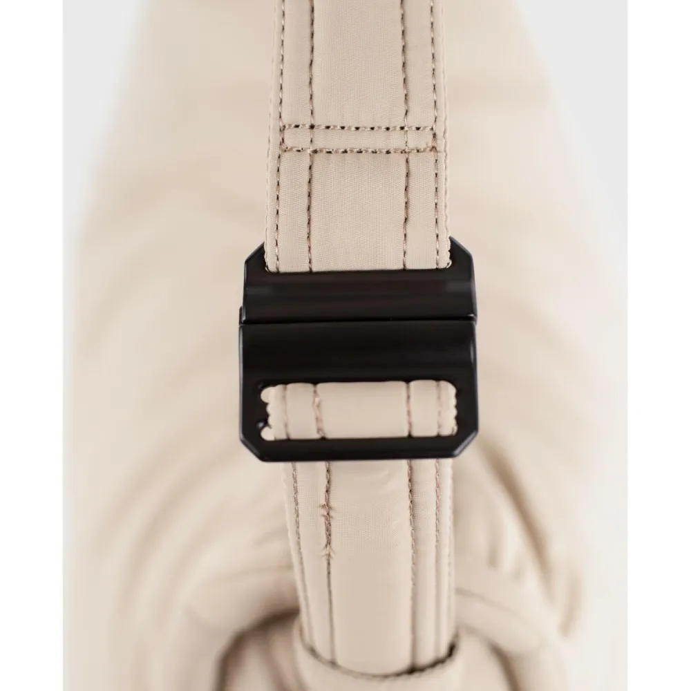 Sandqvist - Curve Halfmoon Bag - Umhängetasche