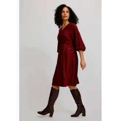 - Women's Tailliertes Kleid aus EcoVero Viskose - Kleid><noscript><img width=